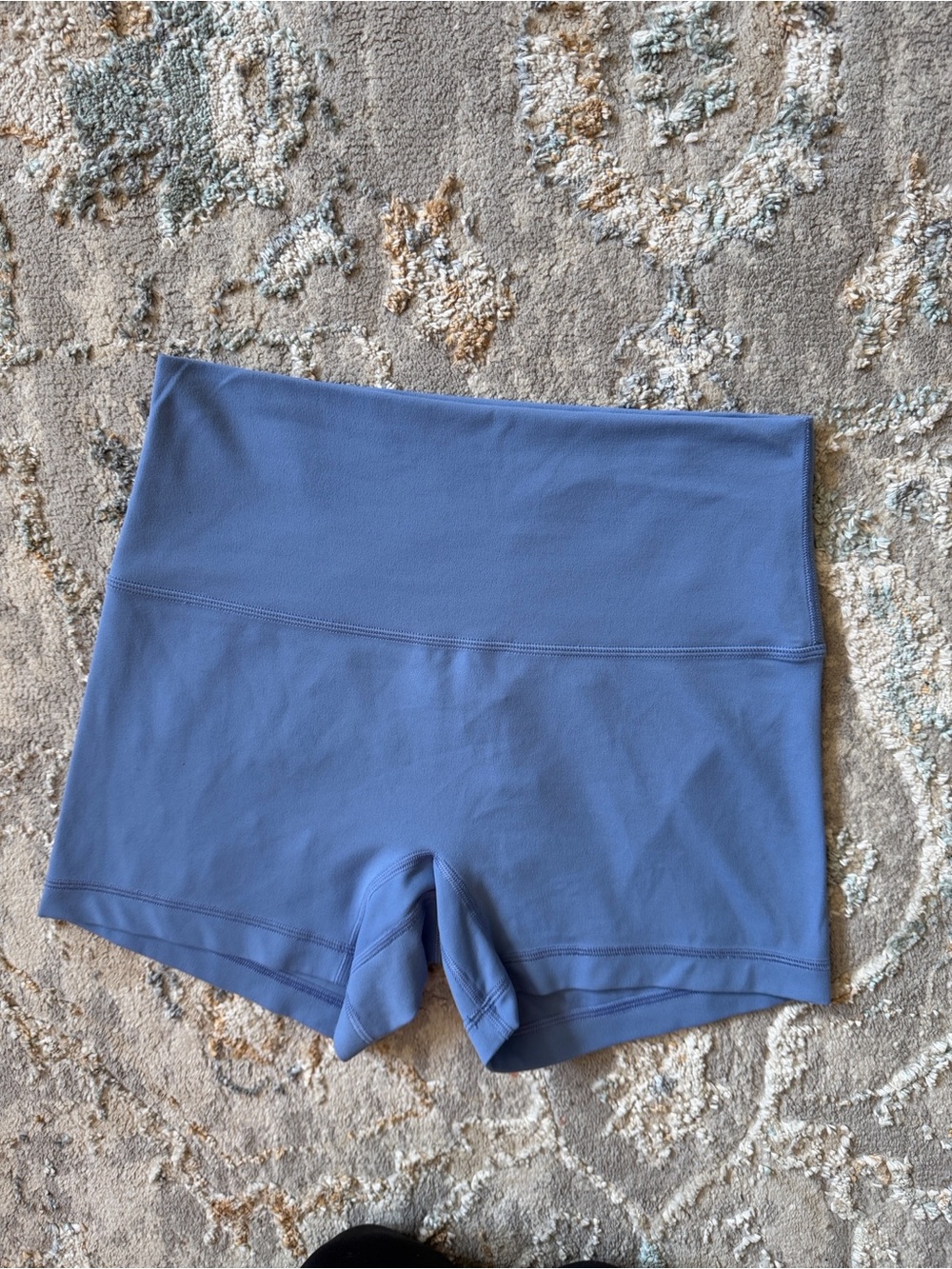 Lululemon Align No Line High-Rise Short 4"